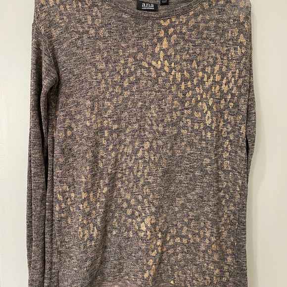 All size small - Picture 8 of 16